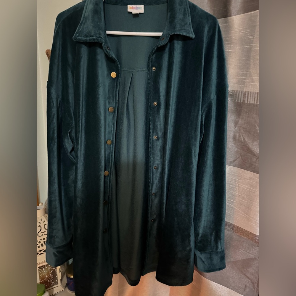 LuLaRoe Abigail Shacket snap bottom corduroy